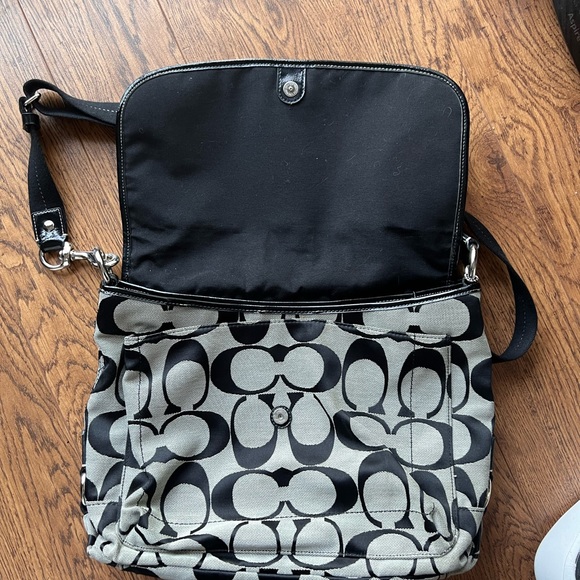 Coach bag - Picture 10 of 14